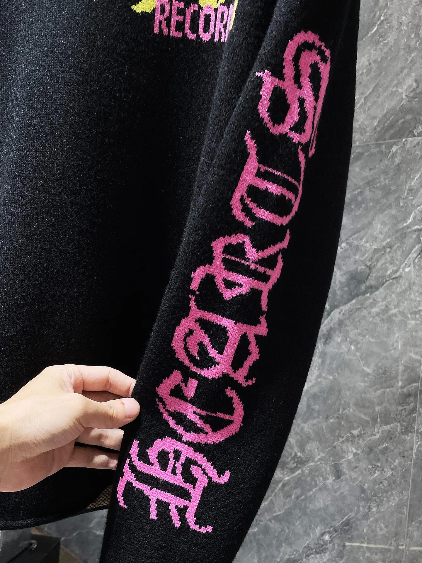 P236 Chrome Hearts 🍁Autumn and Winter Sweater Series🍁 New Sex Records long-sleeved sweater for autumn and winter. Selected high-quality wool blended knitted high-quality high-weight fabric. Non-common version on the market. Recommended color: black Size: S M L XL